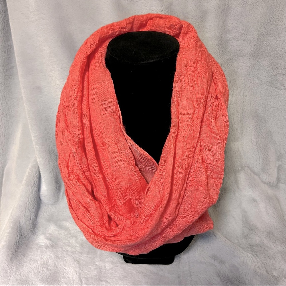 Coral infinity scarf